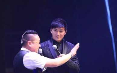 焦恩俊親臨助陣翌芙萊·炏焱集團(tuán)新品發(fā)布會(huì)，開啟美和健康新征程