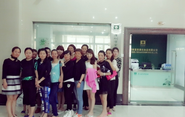 2016年6月12日學(xué)員畢業(yè)合影